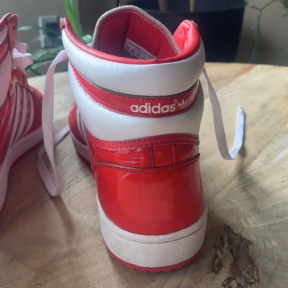 ADIDAS Top Ten RB Better Scarlet sneakers w/velour and patent leather - Size 9 - Picture 9 of 13